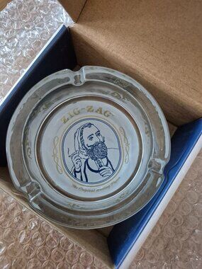 ZigZag Ashtray with a history..New, original box